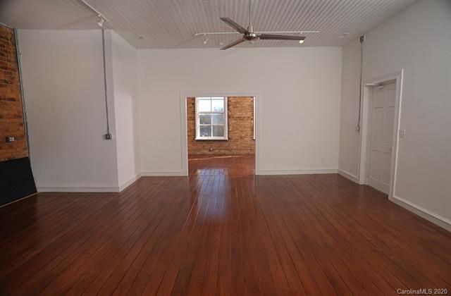 121 S Main St, Salisbury, NC 28144